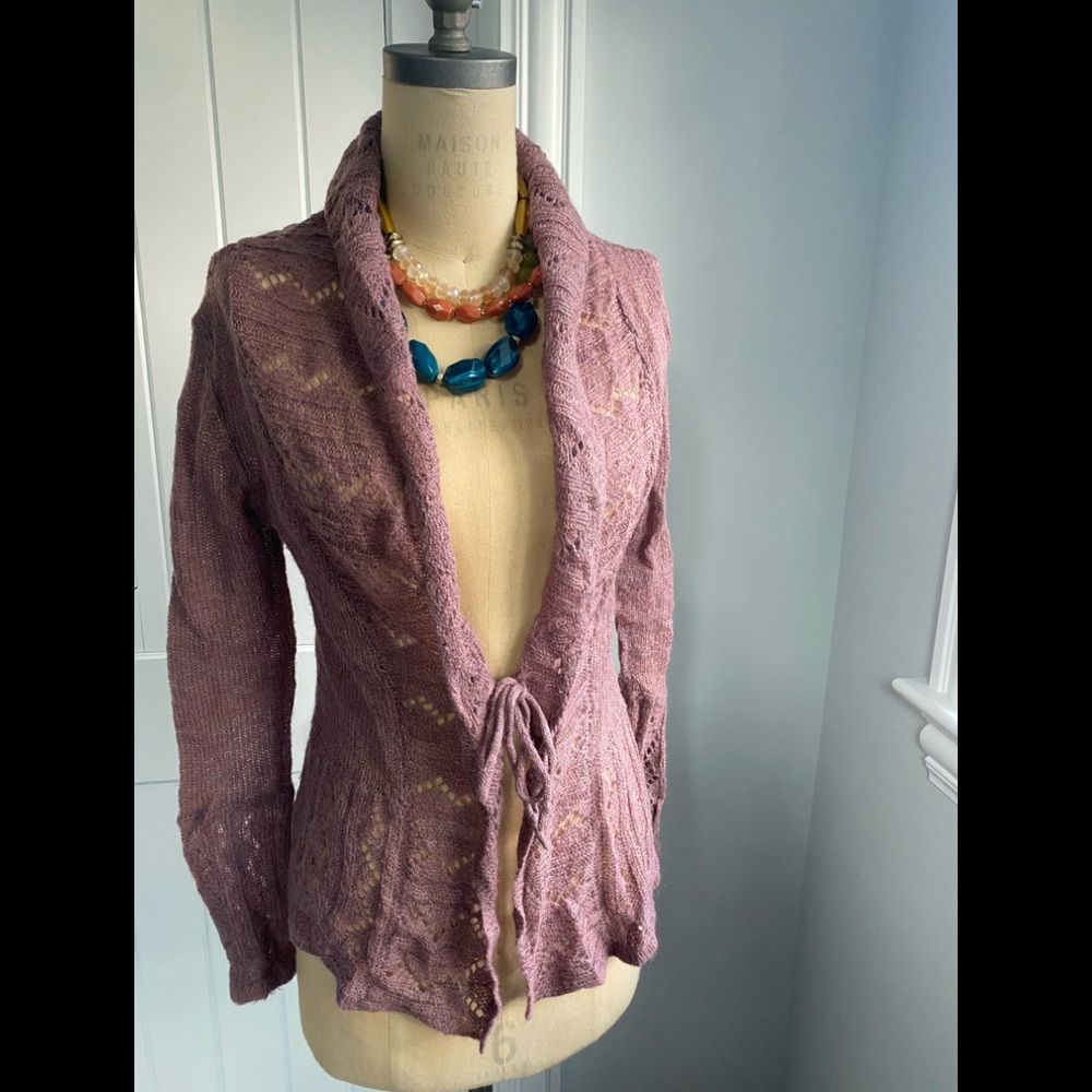 🌺 Motherhood Maternity women’s sweater size S